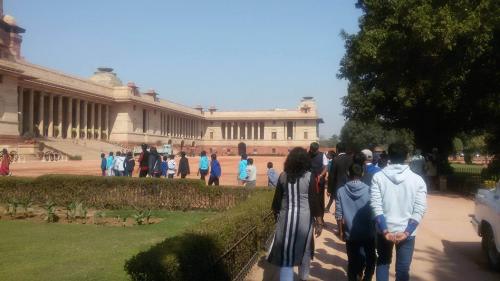 Visit To Rashtrapati Bhawan And Mughal Garden